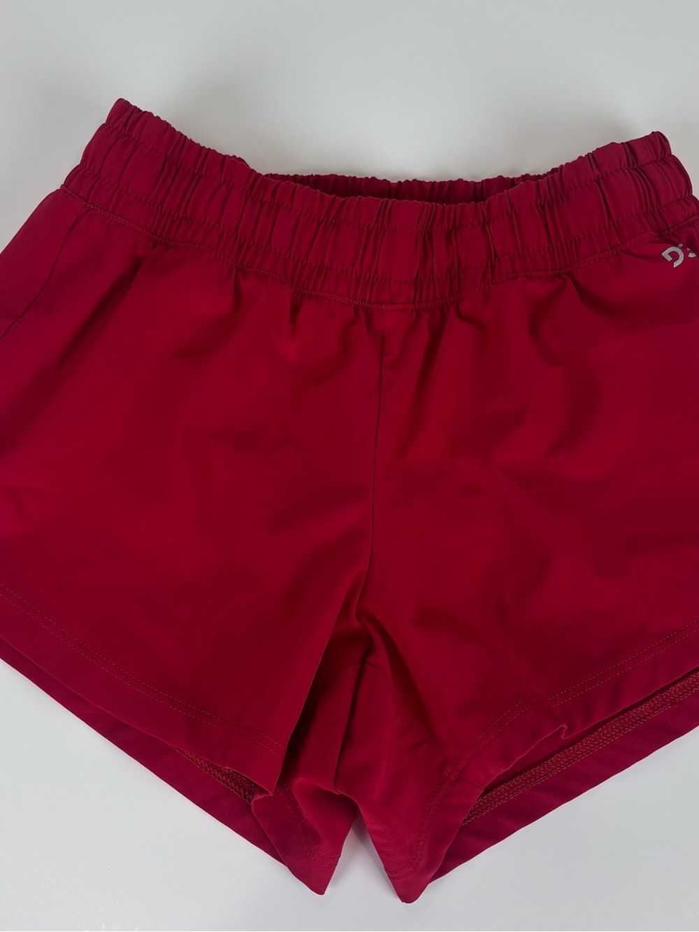 Girls DSG Red Athletic Shorts with Elastic Waistband. XS (6-7)
